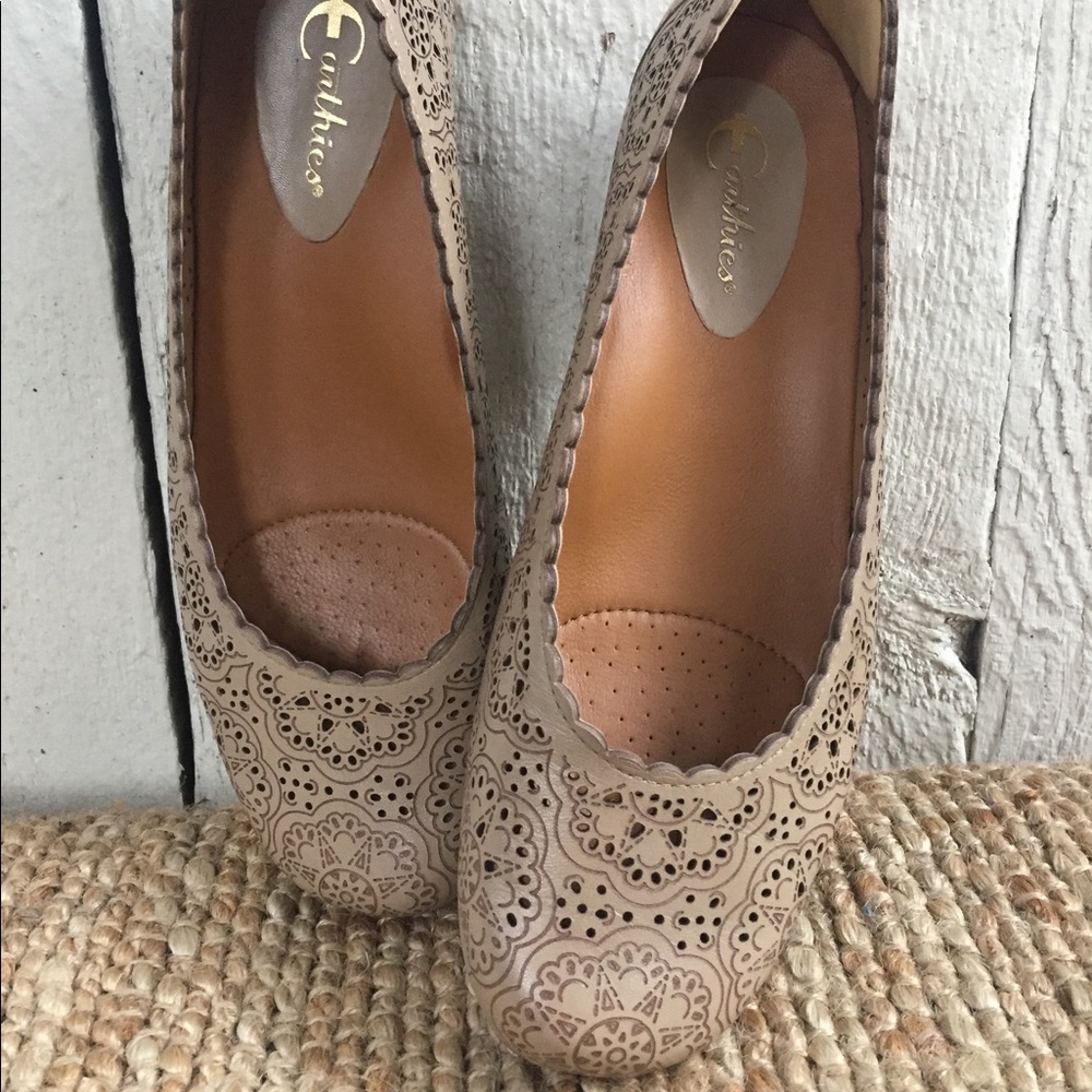 Earthies Shoes